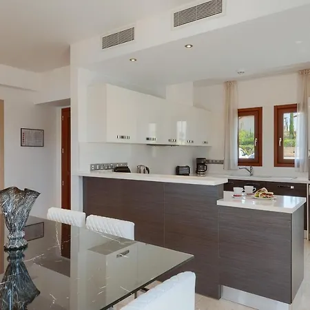 Aphrodite Hills Holiday Residences Elite Villas 2 Bedroom Elite Junior Villa - Aj06 *
